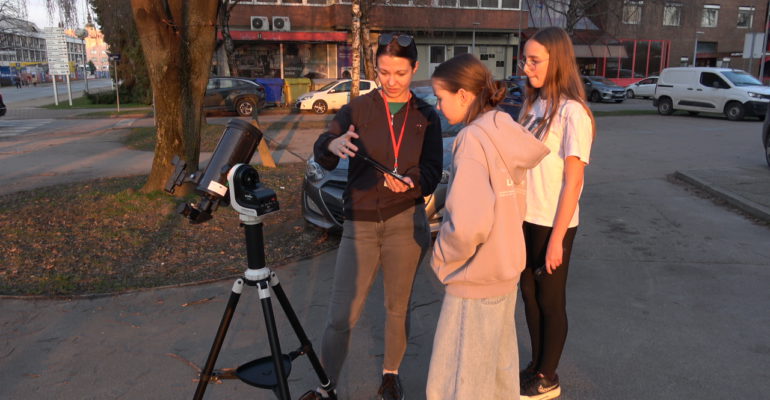 Održan 1. ciklus Male STEM škole “Astronomija”